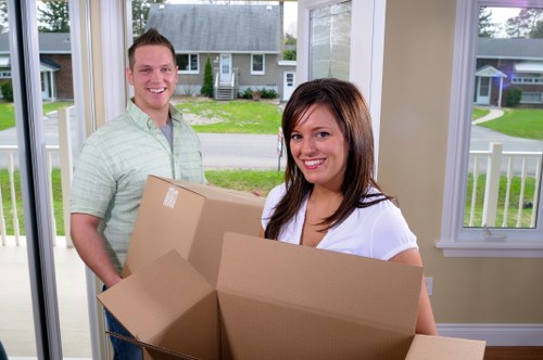 Moving home in New Cross with local street access and residential properties