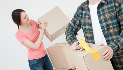 Efficient man and van service for Newcross moving jobs
